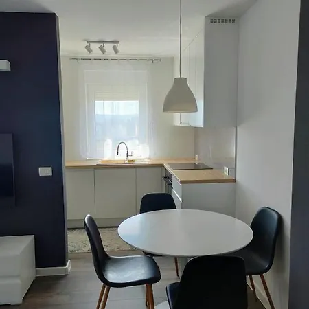 Maria 토미슬라브그라드